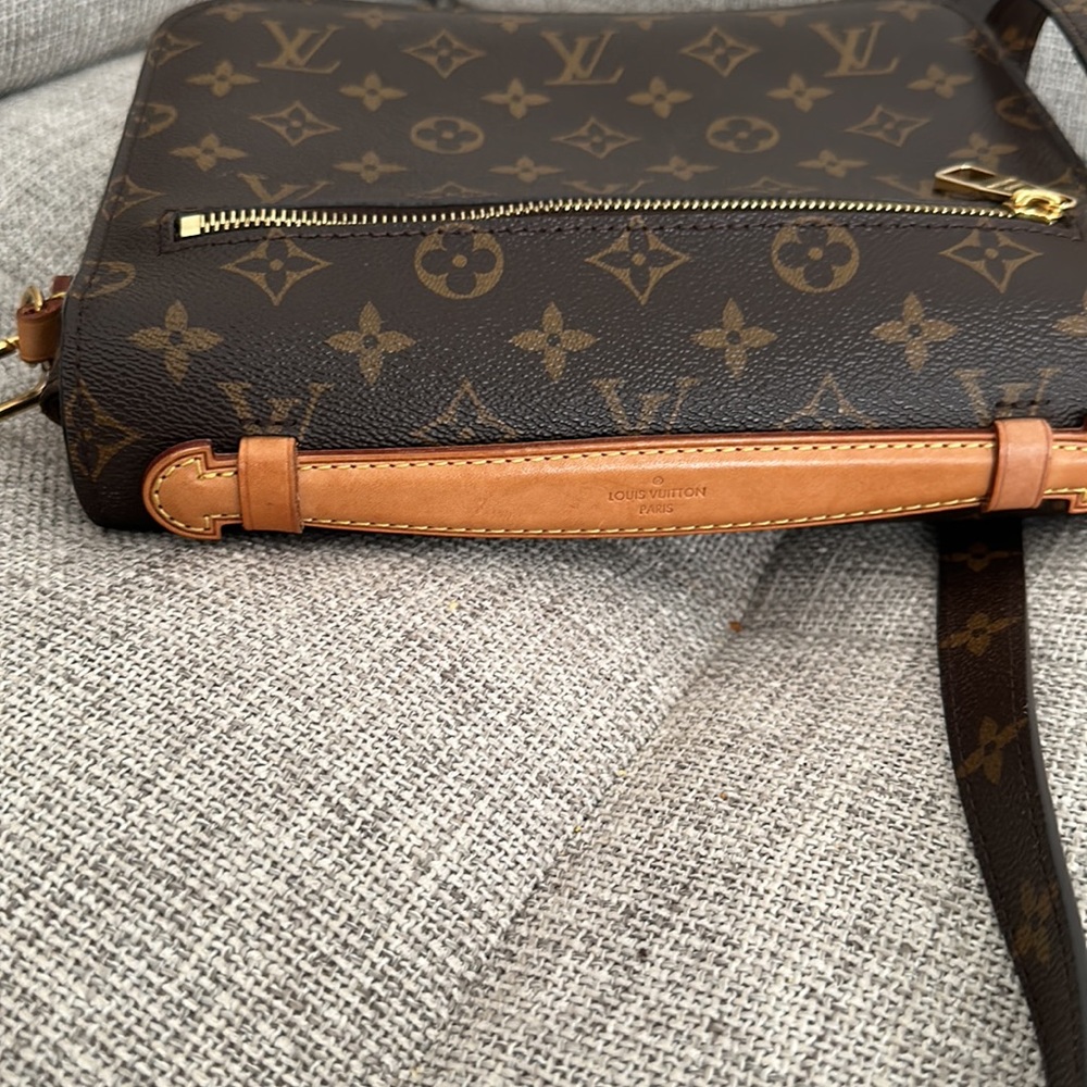 Very Good Condition. - image 2